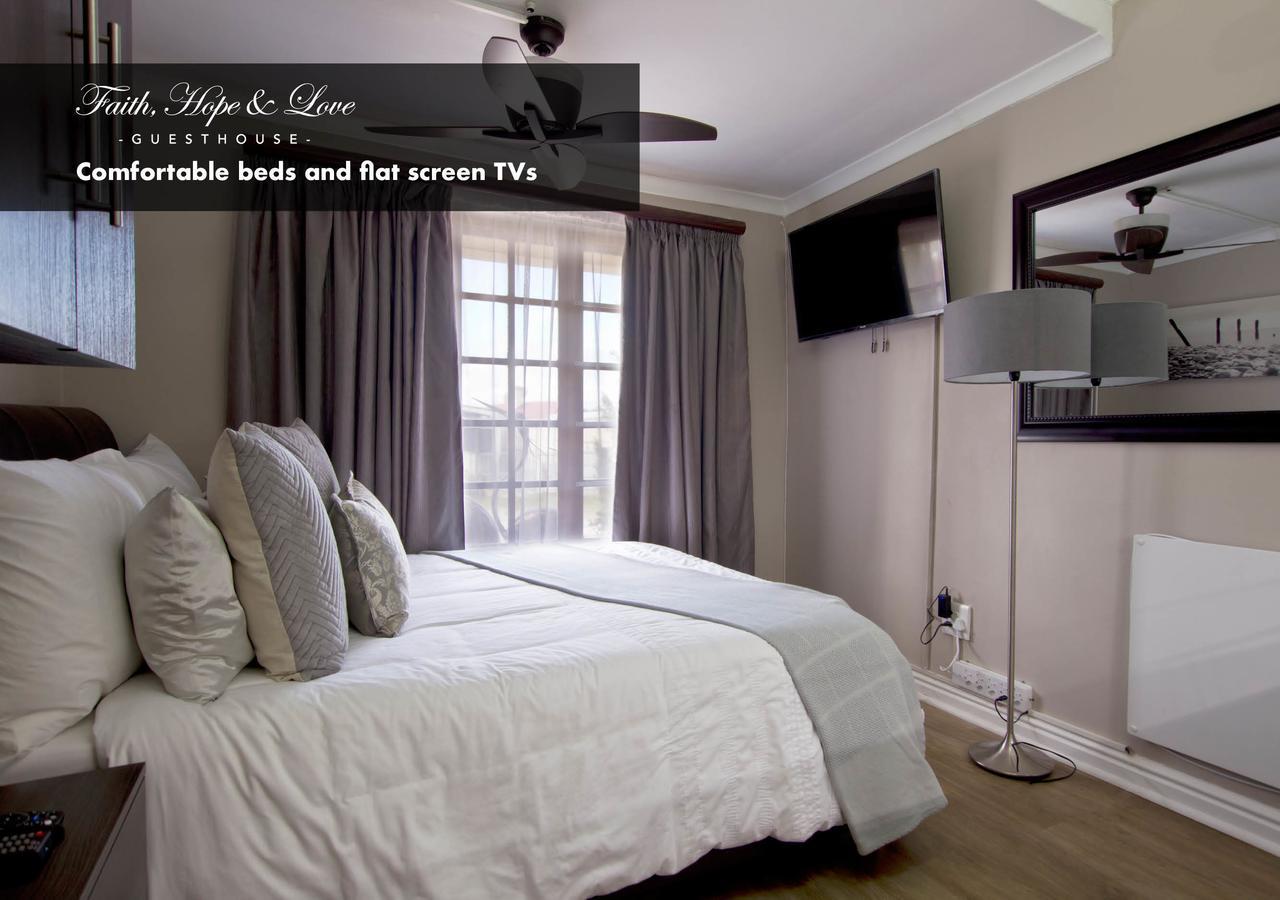 Faith, Hope & Love Self Catering Port Elizabeth Zewnętrze zdjęcie
